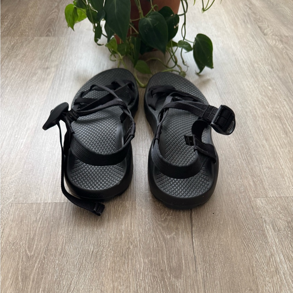 Chaco Black Adjustable Sandals size 9 - Picture 5 of 9